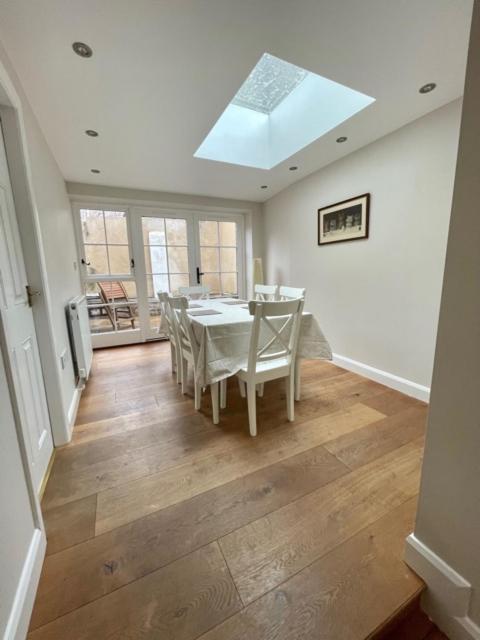 The Old Carriage House Villa York Exterior foto